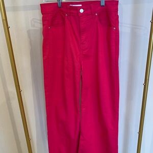 RASPBERRY PINK ANKLE CROP JEANS